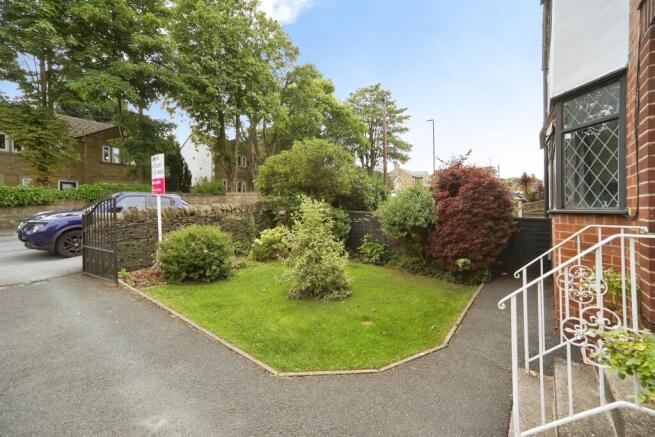 3 bed Semi-Detached for sale Image 11