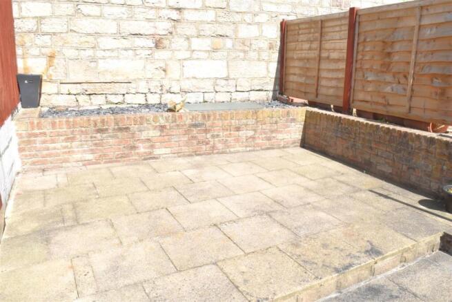 REAR ENCLOSED COURTYARD