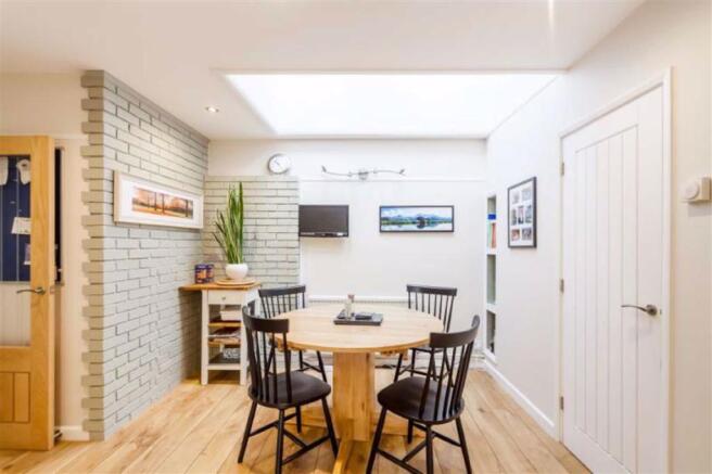 Kitchen / Breakfast Room