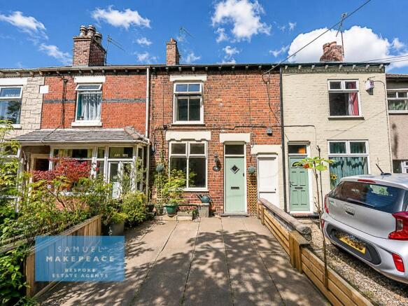 Stunning Two Bedroom Cottage property TO LET!