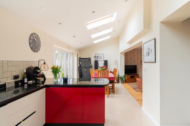 1Q8DBH - Kitchen Diner H.jpg