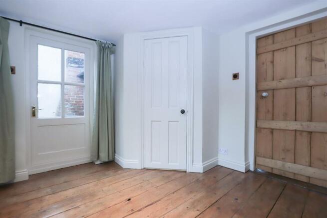 Dining Room 2.jpg