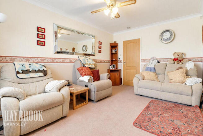 St Michaels Avenue, Monk Bretton photo 5