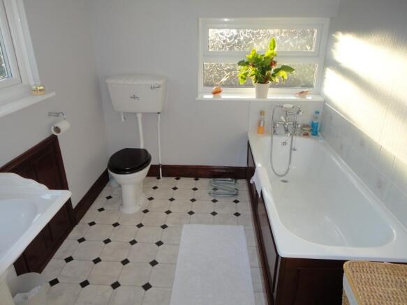 Photo 11