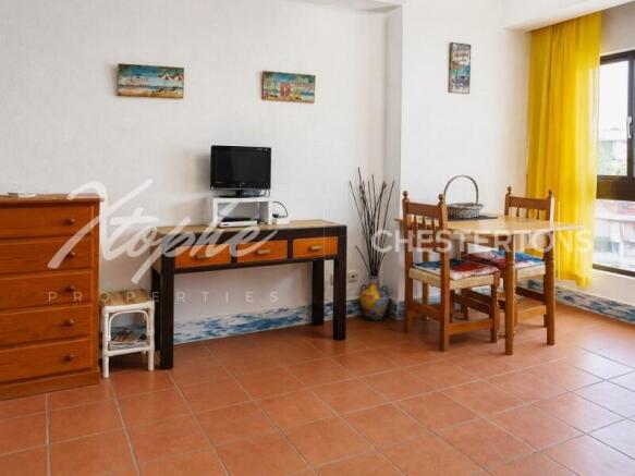 Vilamoura Studio Apartment For Renovation For Sale Walking Distance To The Marina (1)