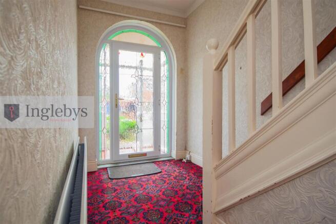 3 bed Semi-Detached for sale Image 12