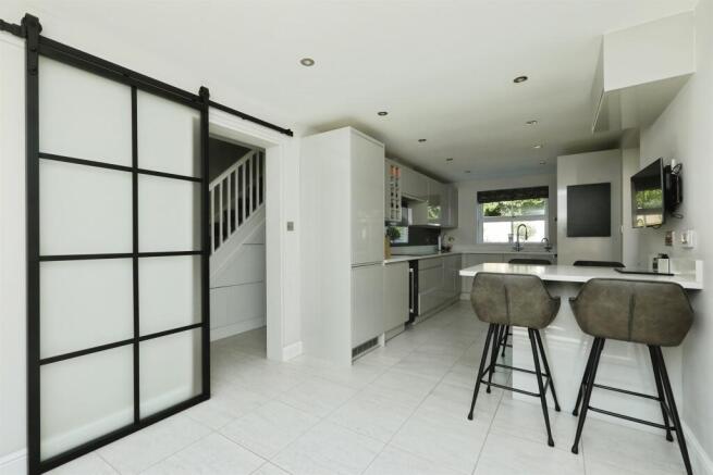 3 bed Detached for sale Image 5