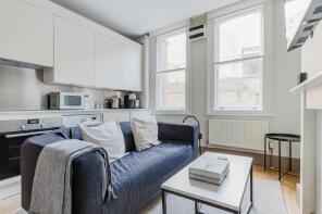 Flat 1st Floor 4c, 4-6, Cleveland Street, London W1T 4HY