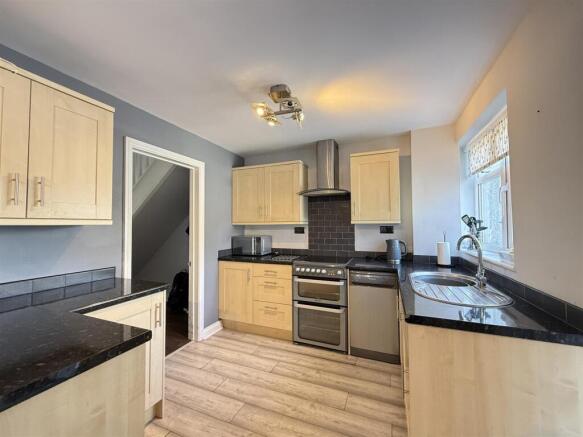 St Peters Road 102 - Kitchen FP.jpg