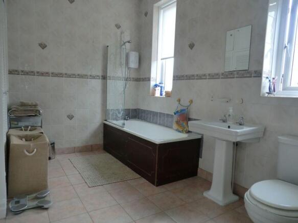 Photo 5