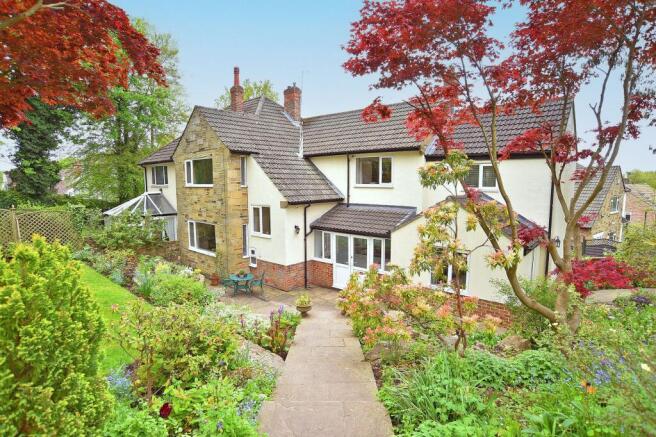 4 bed Semi-Detached for sale Image 9
