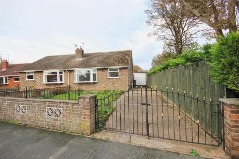 Queens Mead, Aldbrough