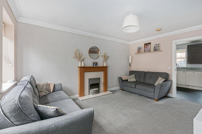 3 bed Terraced for sale Image 5