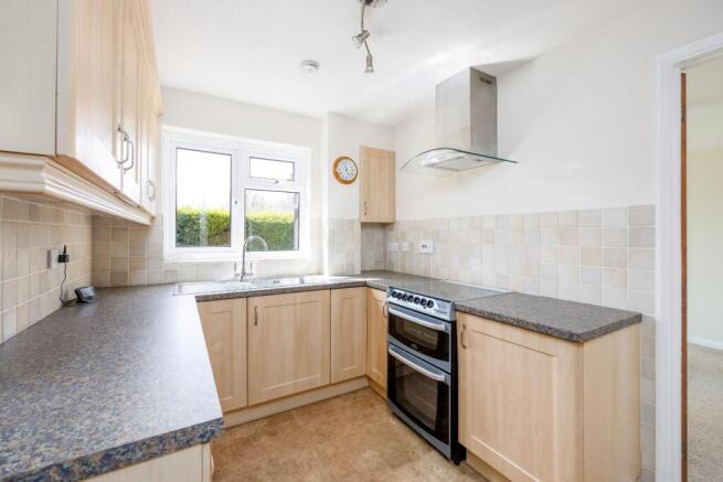 17 Coldharbour Close Crowborough TN6 1EU _ Roots P