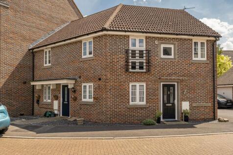 Warner Close, Basingstoke RG24 9RY