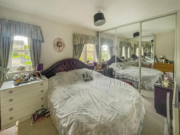3 bed Semi-Detached for sale Image 10