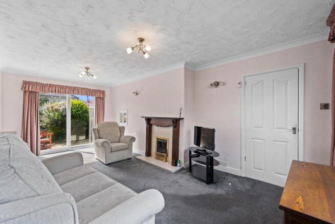 2 bed Semi-Detached for sale Image 11