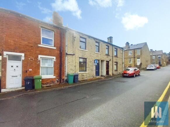 2 bed Terraced to rent in huddersfield