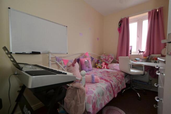 bedroom 3.jpg