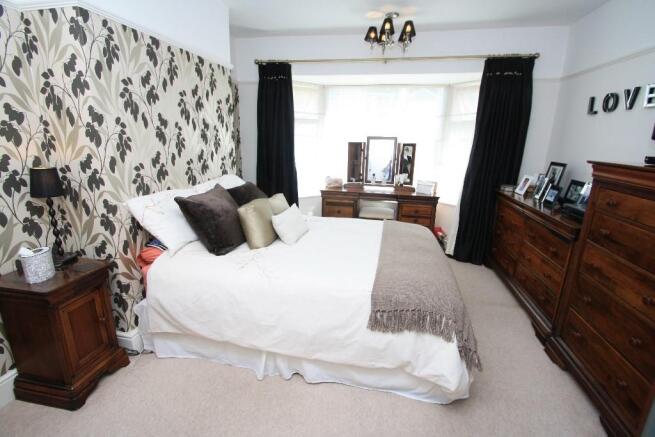 Double bedroom 1
