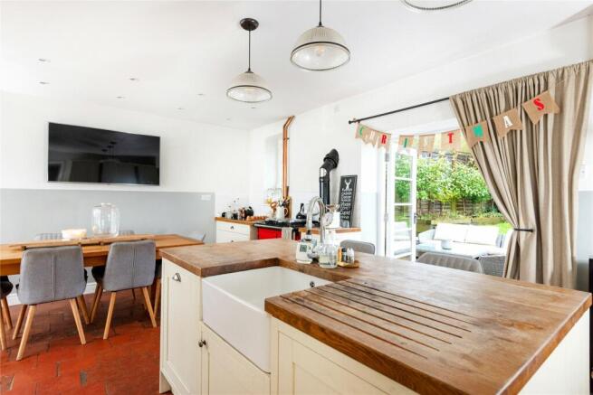 Kitchen/Dining Room