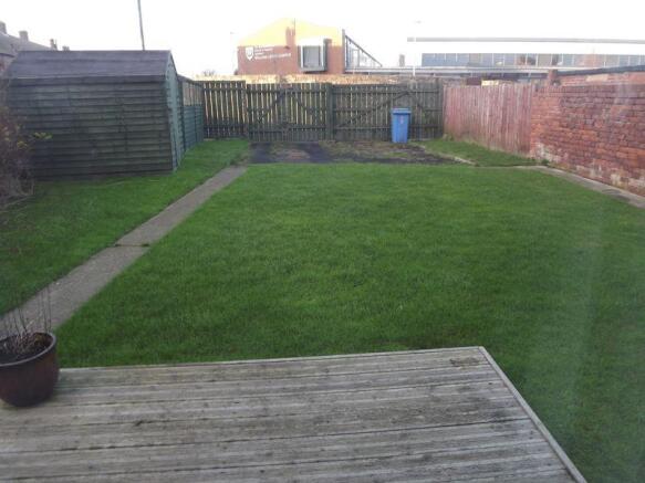 Photo 3