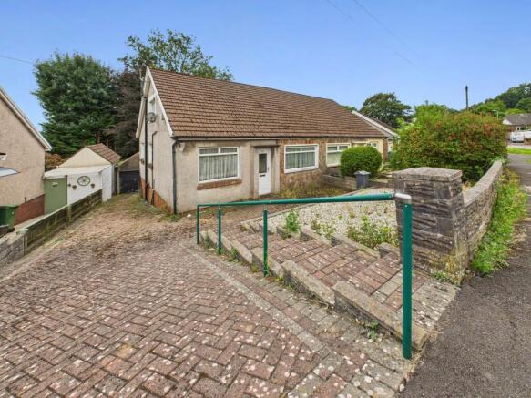2-bed semi-detached on Caer Wenallt, Cardiff. CF14, £275,000