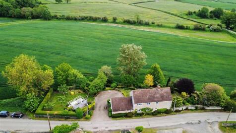 NN14 Sudborough Road, Slipton