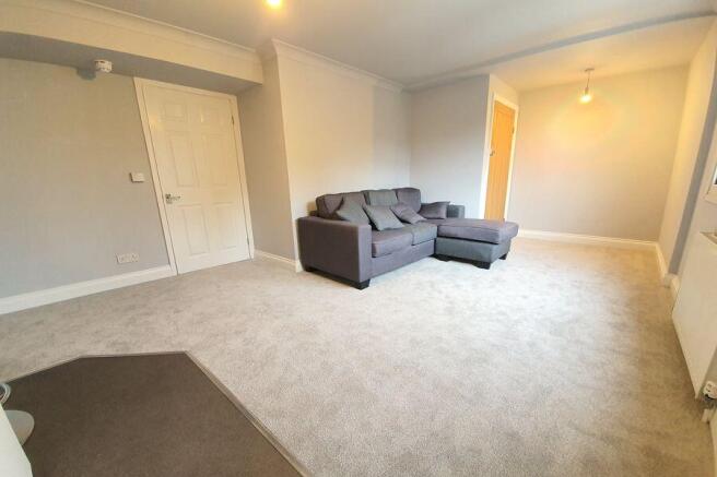 Lounge 1