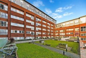 Flat 11, 91 Canon Court, Manor Road, Wallington SM6 0AP