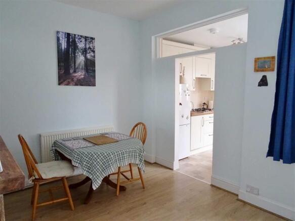 DINING ROOM: