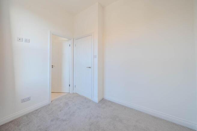 2 bed Terraced for sale Image 11