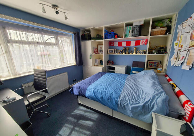 Photo 12