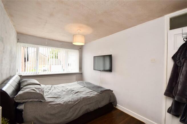 3 bed Terraced for sale Image 9
