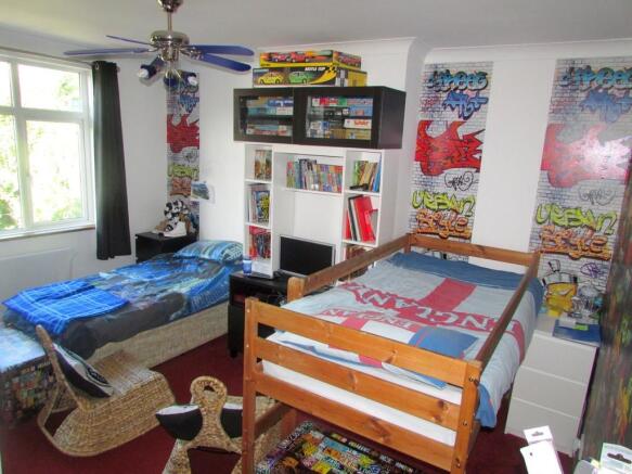 Photo 12