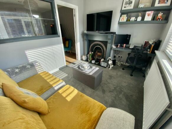 Photo 6
