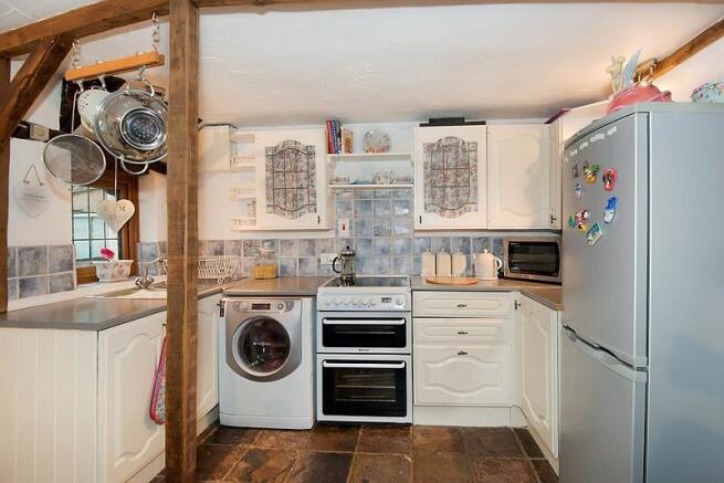 Kitchen/ Dining Room