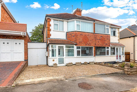 Cleveleys Avenue, Braunstone Town, LE3