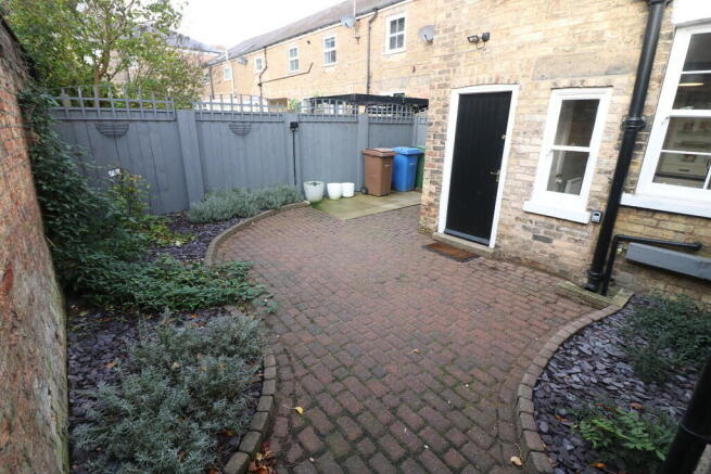 Photo 20
