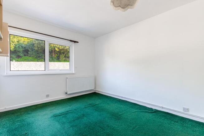 10 - Flat 10 Rozel