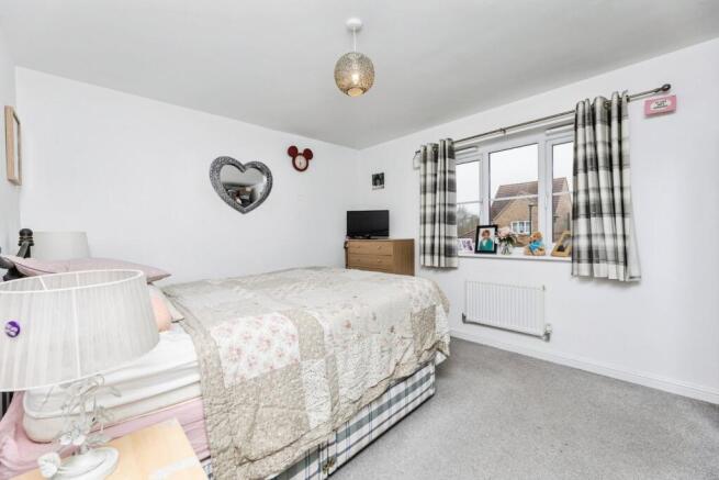 3 bed Detached for sale Image 11