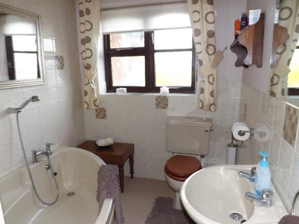 Photo 10