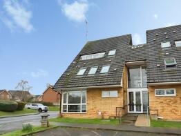 1, Owlbeech Place, Horsham RH13 6PQ