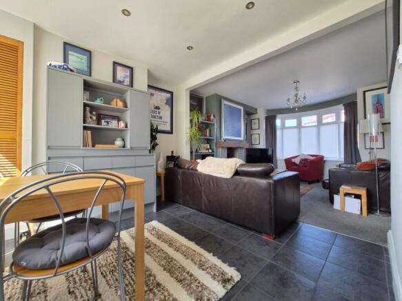 3 bed Semi-Detached for sale Image 7