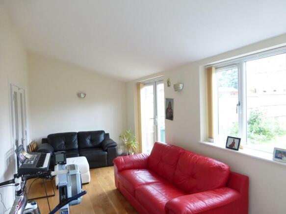 Garden Room 1