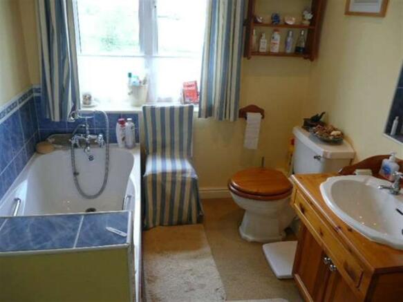 Photo 9