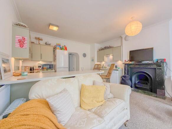 Kitchen/Reception
