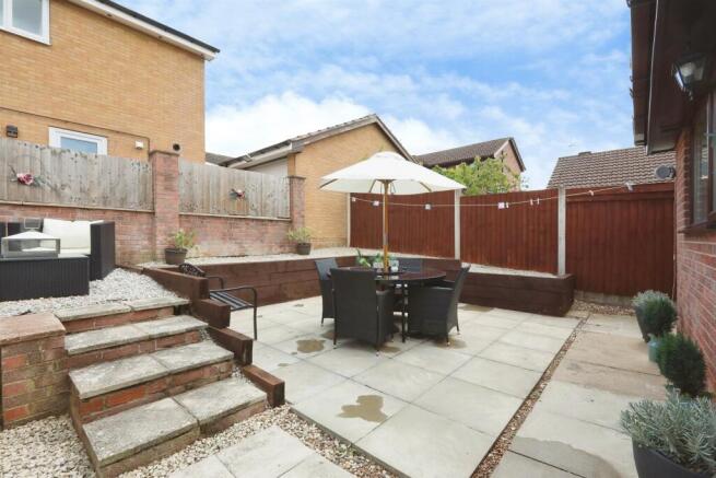 2 bed Detached Bungalow for sale Image 12