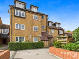 80, Springwood Crescent, Edgware HA8 8SF