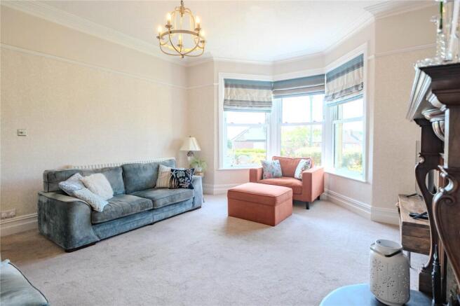 4 bed Terraced for sale Image 12